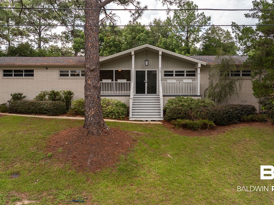 1st image of 504 General Maury Dr