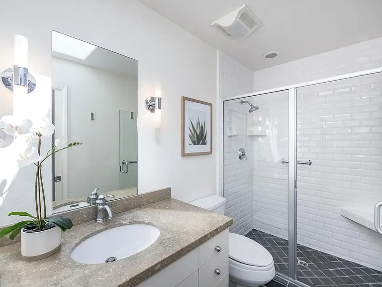 615 Forest Ave — Photo 13