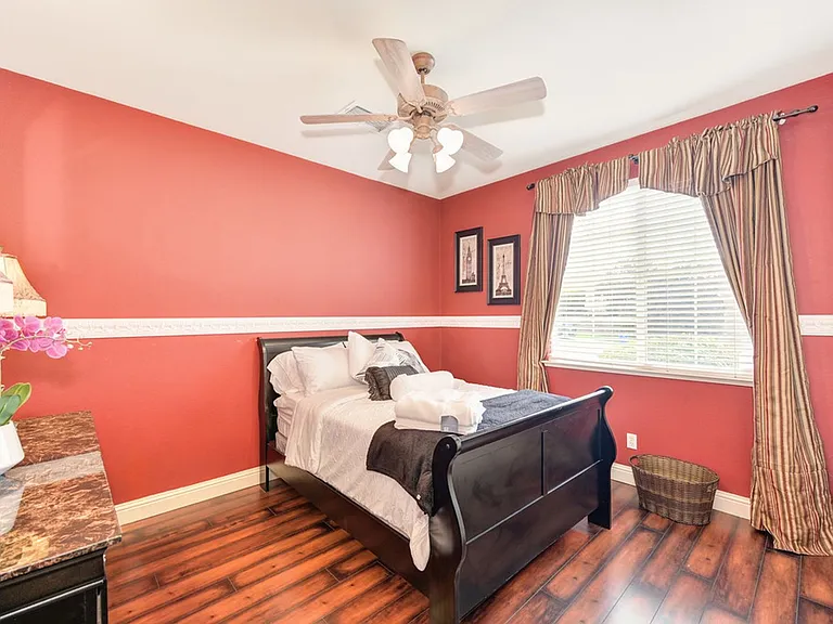 1676 Stronsay Ct — Photo 56