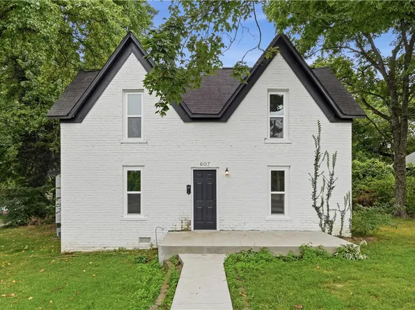 607 E Church Ave, Berryville, AR 72616