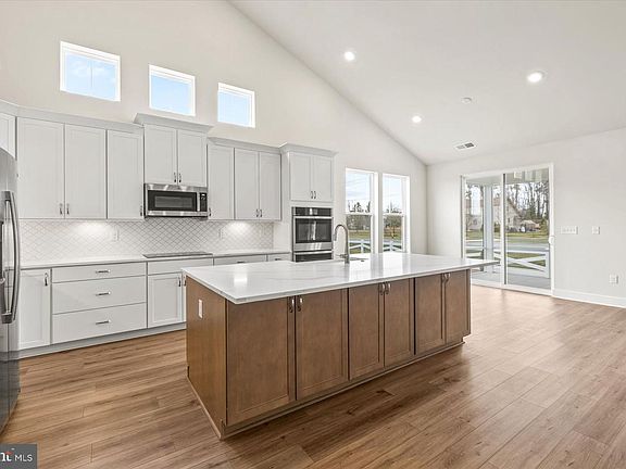 6th image of this home