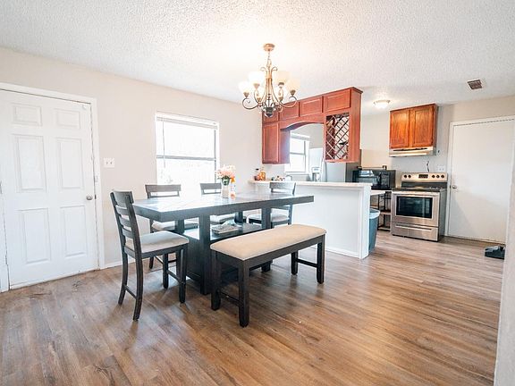 2nd image of 7408 Fir Ave