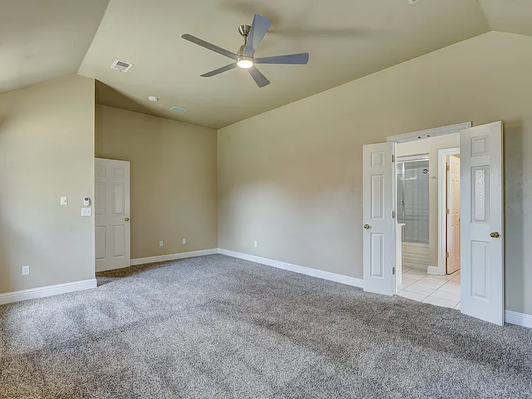 2104 Del Simmons Dr — Photo 44