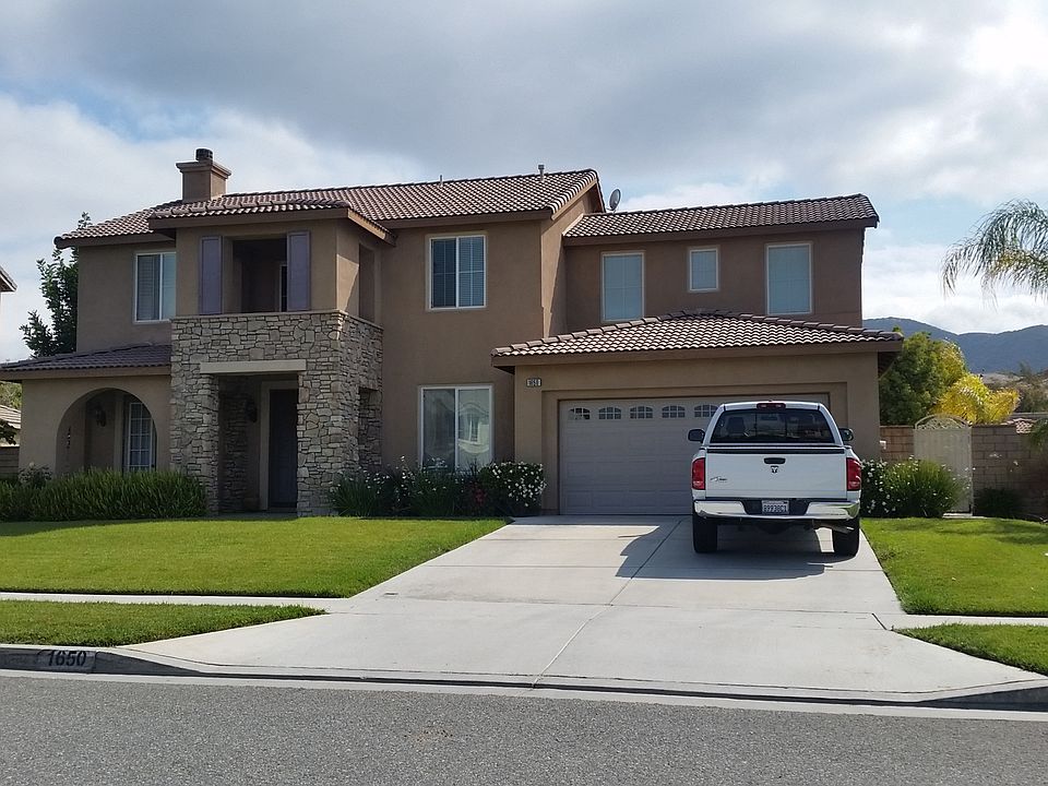 1st image of 1650 Paseo Vista St
