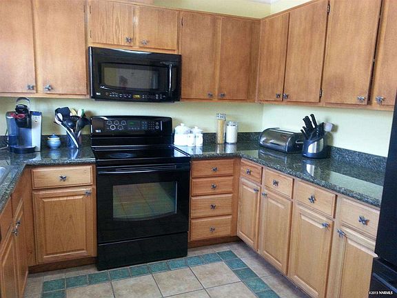 5th image of 660 Leonard Ct
