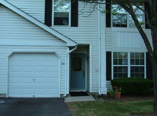 313 Shilling Dr, Somerset, NJ 08873