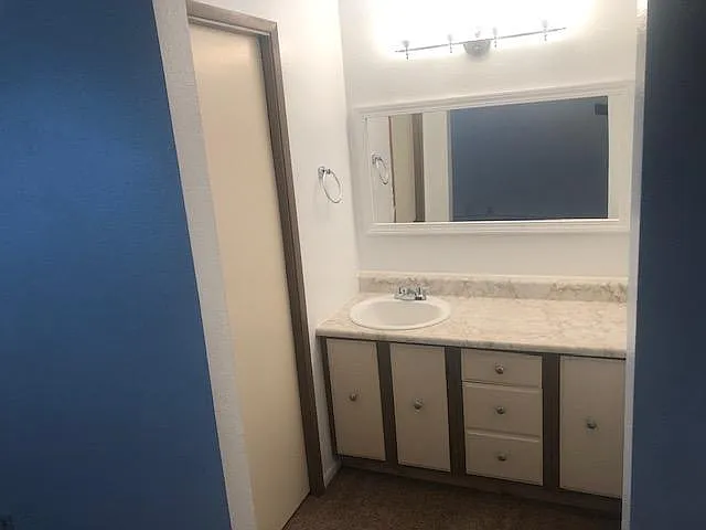 3338 Franklin Ave #1 — Photo 2