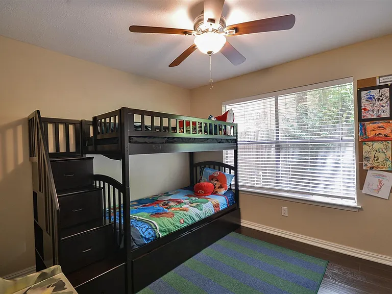 3218 Lake Stream Dr — Photo 29