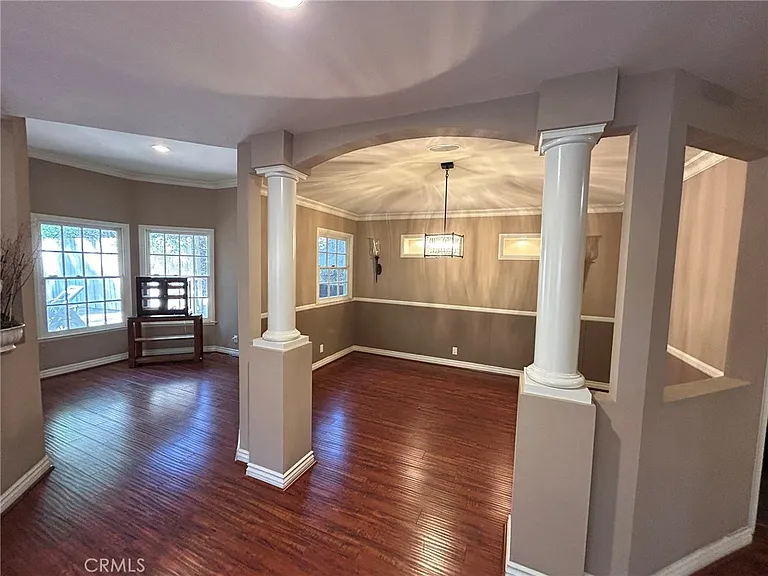 300 S Timken Rd — Photo 10