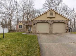 7809 Sunderland Dr, Fort Wayne, IN 46835