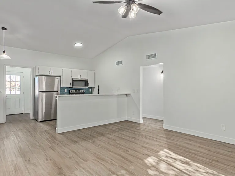 6105 S McKemy St — Photo 44