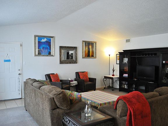4th image of 9016 Twin Harbor Ave NW