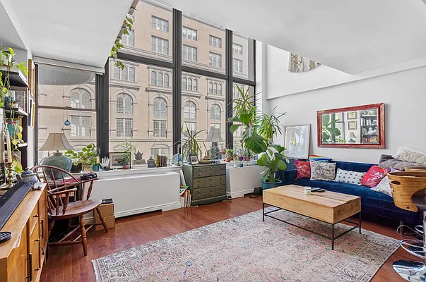 Sold by R New York | media 1