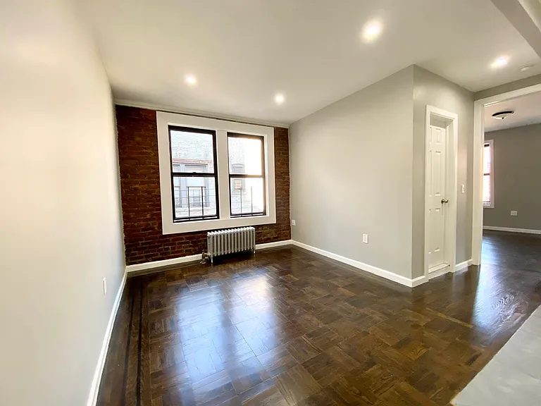 3520 Dekalb Ave #6H — Photo 1