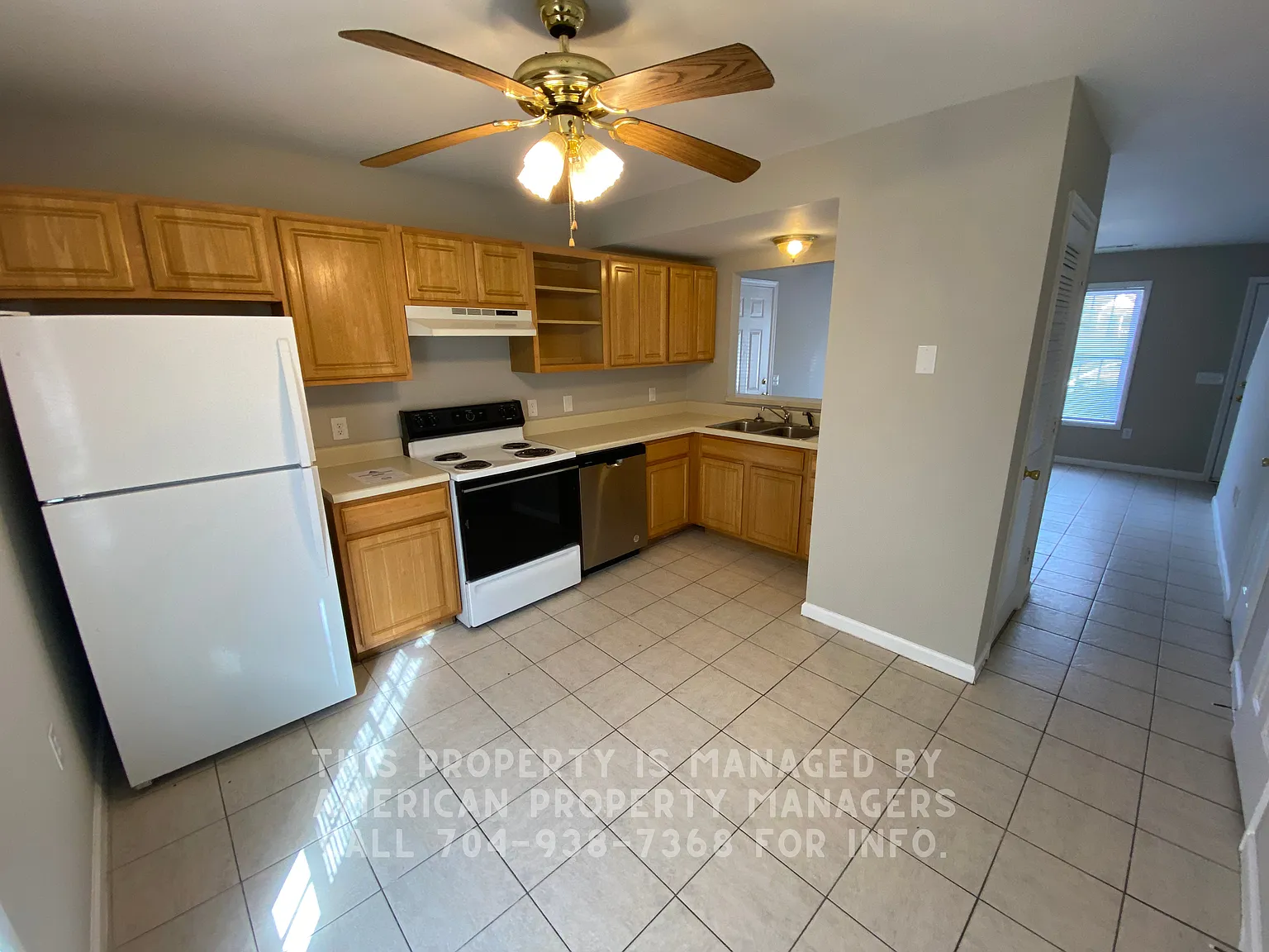 501 D Martin Circle — Photo 3