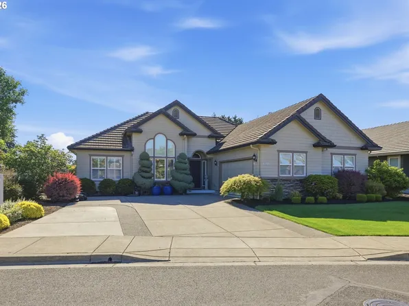 478 Pebble Beach Dr, Creswell, OR 97426