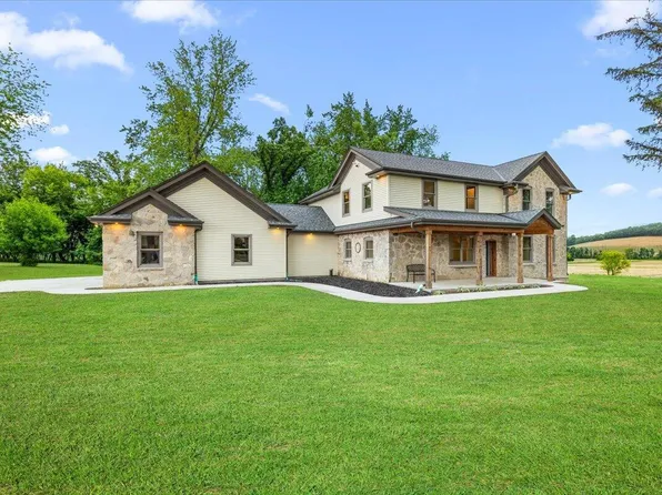 W3940 Campbell DRIVE, Campbellsport, WI 53010