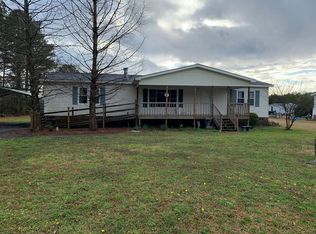 3954 Rev J W Carter Rd, Manning, SC 29102