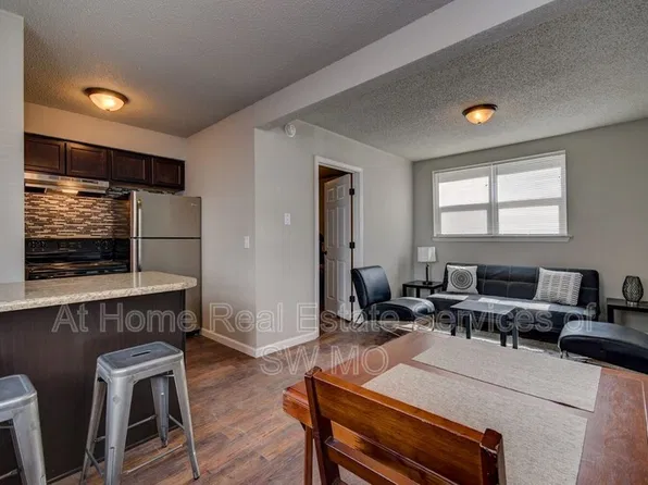 920 S Campbell R9 Regal #9, Springfield, MO 65806