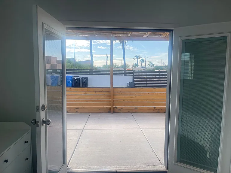 3808 E Polk St — Photo 26