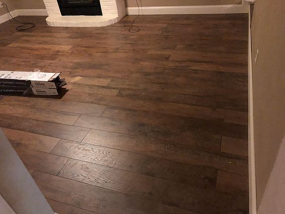 Living room new floor and trim