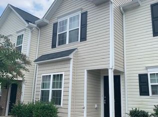 105 Swan Haven Ln, Greensboro, NC 27405