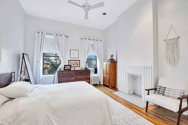 Rented by Compass | media 11