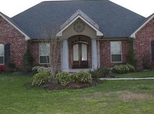 2787 Christy Dr, Moss Bluff, LA 70611