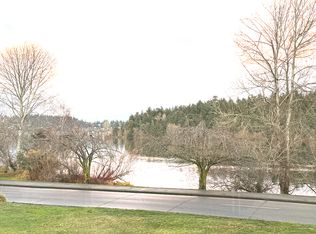 5041 Lake Washington Blvd S, Seattle, WA 98118
