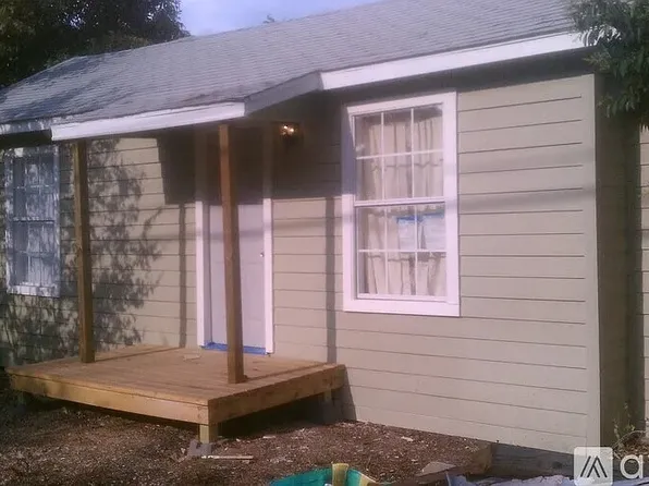 309 S Main St, Cedar Hill, TX 75104