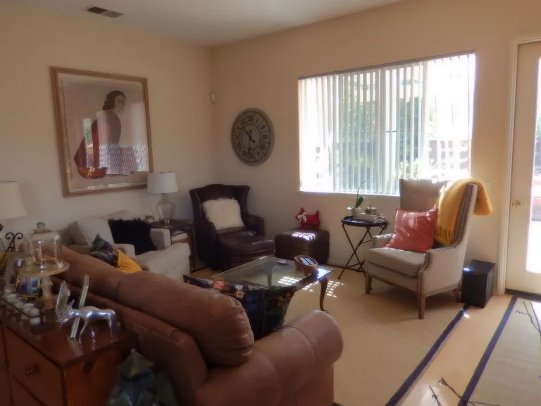 11326 W San Raphael Driveway — Photo 4