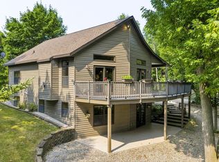 5470 Elaine Dr, Sturgeon Bay, WI 54235