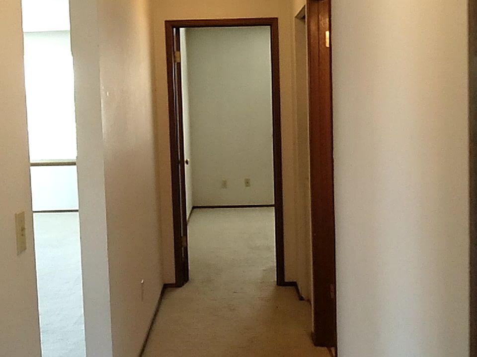 Building Photo 5