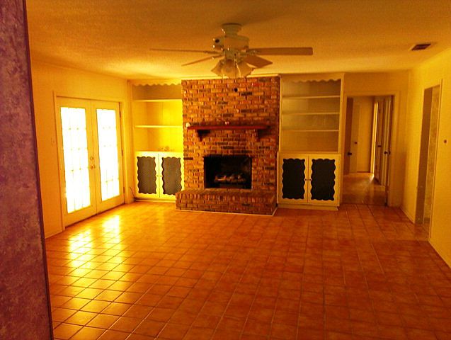2nd image of 604 Glenwood Dr