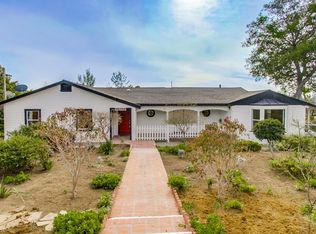 462 S Stage Coach Ln, Fallbrook, CA 92028