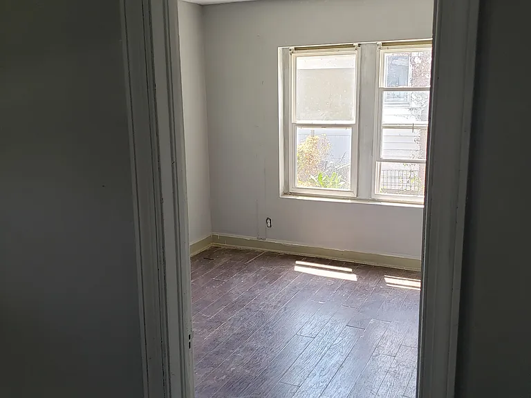 1120 S Gary Pl — Photo 19