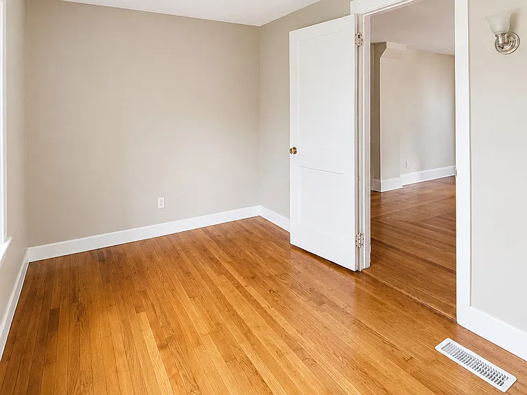 561 Hopewell Rd #1 — Photo 18