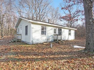 52 N Hilton Park Rd, Muskegon, MI 49442