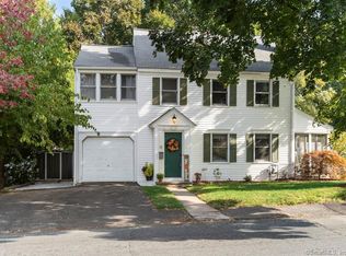 8 Baldwin Ave, Meriden, CT 06450