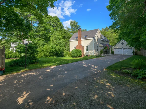 259 Middle Road, Falmouth, ME 04105