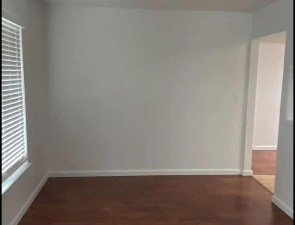1st image of 908 Copal Ct