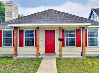 606 Anselmo St, Alice, TX 78332