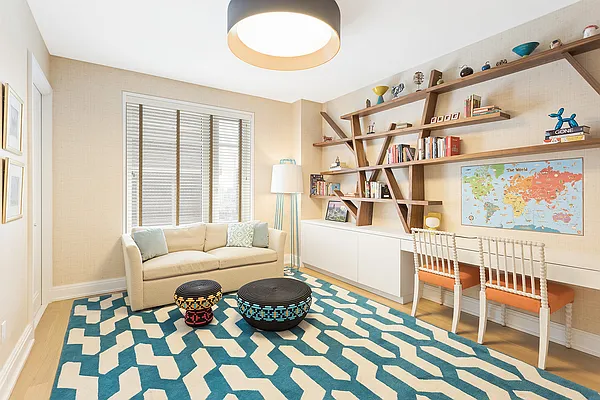 Rented by Jean Segal, LREB | media 28