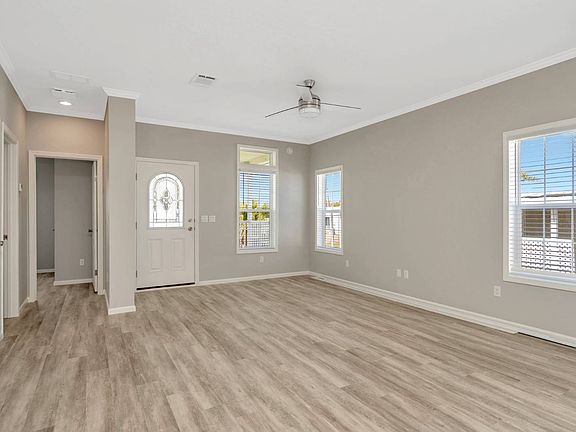 2nd image of 2525 Gulf City Rd #61