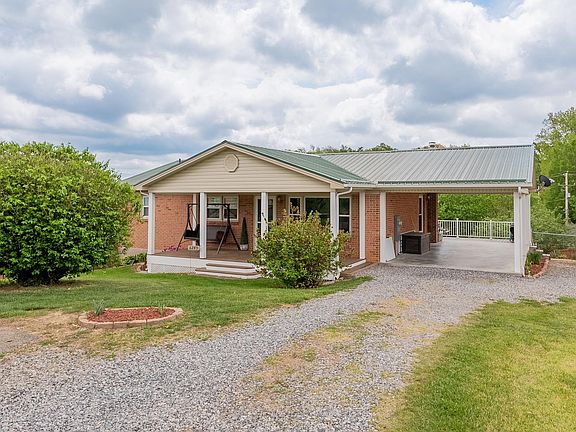 2nd image of 6245 Skyview Cir