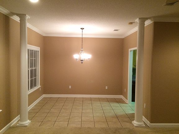 3rd image of 4243 Sonoma Dr