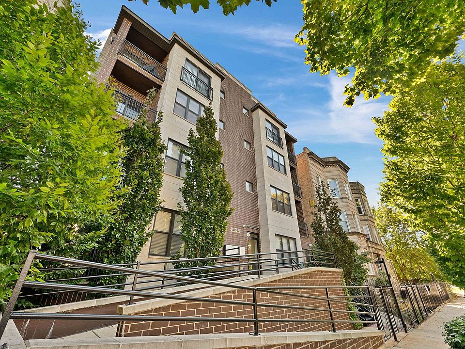 1st image of 4238 S Calumet Ave #2S