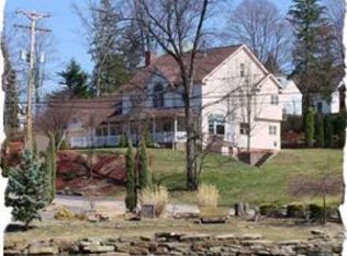 47 Sunnyside Ave, Carnegie, PA 15106