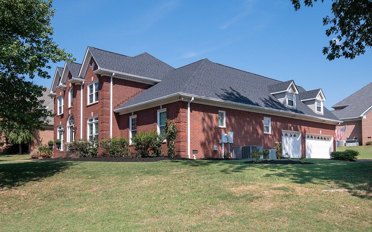 101 Loch Leven Way, Hendersonville, TN 37075 MLS 2576430 Zillow