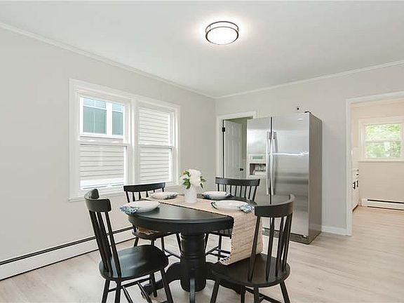 4th image of 13 Siegel St #1